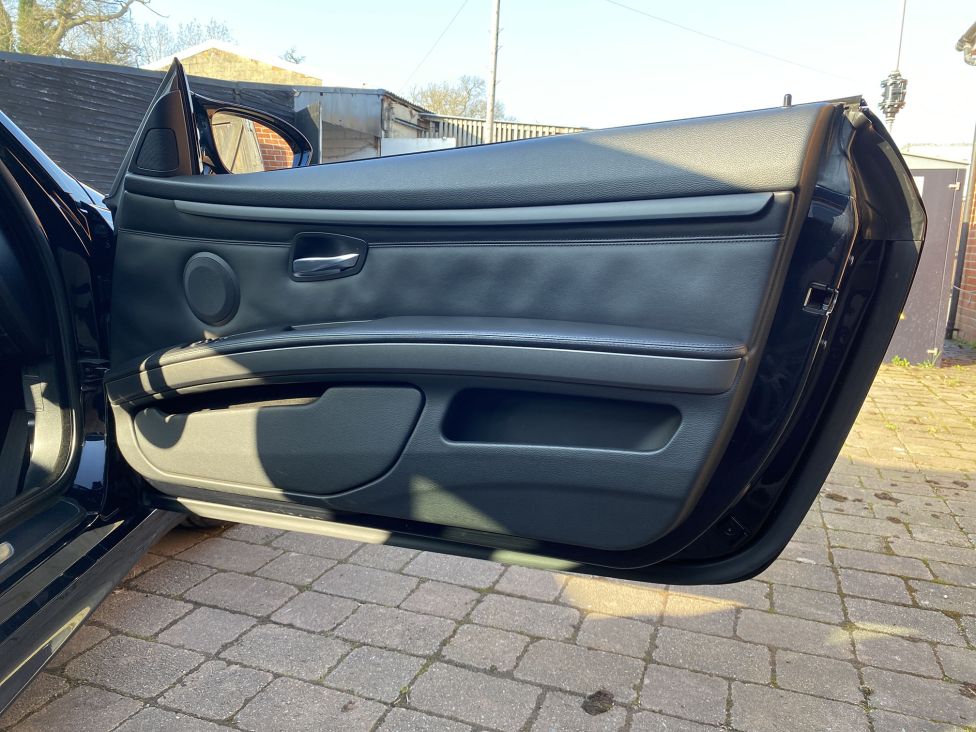 2006 BMW M3 E92 DCT COUPE Photograph