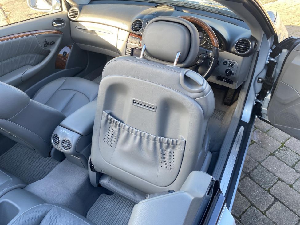 For Sale: 2006 Mercedes-Benz CLK 280 Convertible – Low Miles, High Spec. Photograph