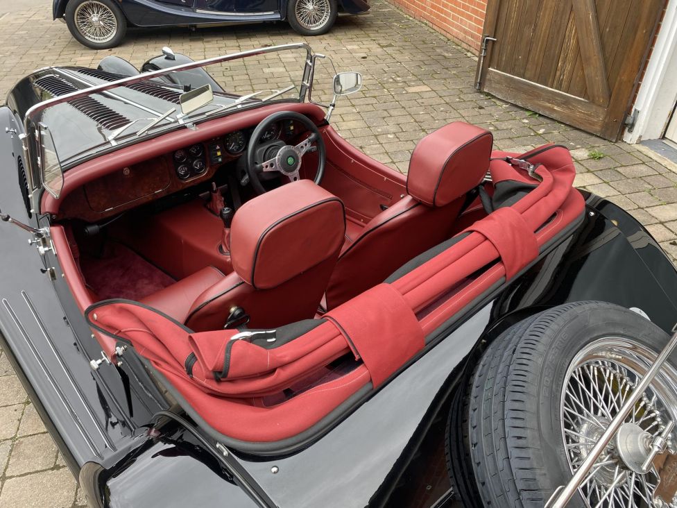 2000 Morgan Plus 8 4.6L – One Owner, low mileage. Photograph