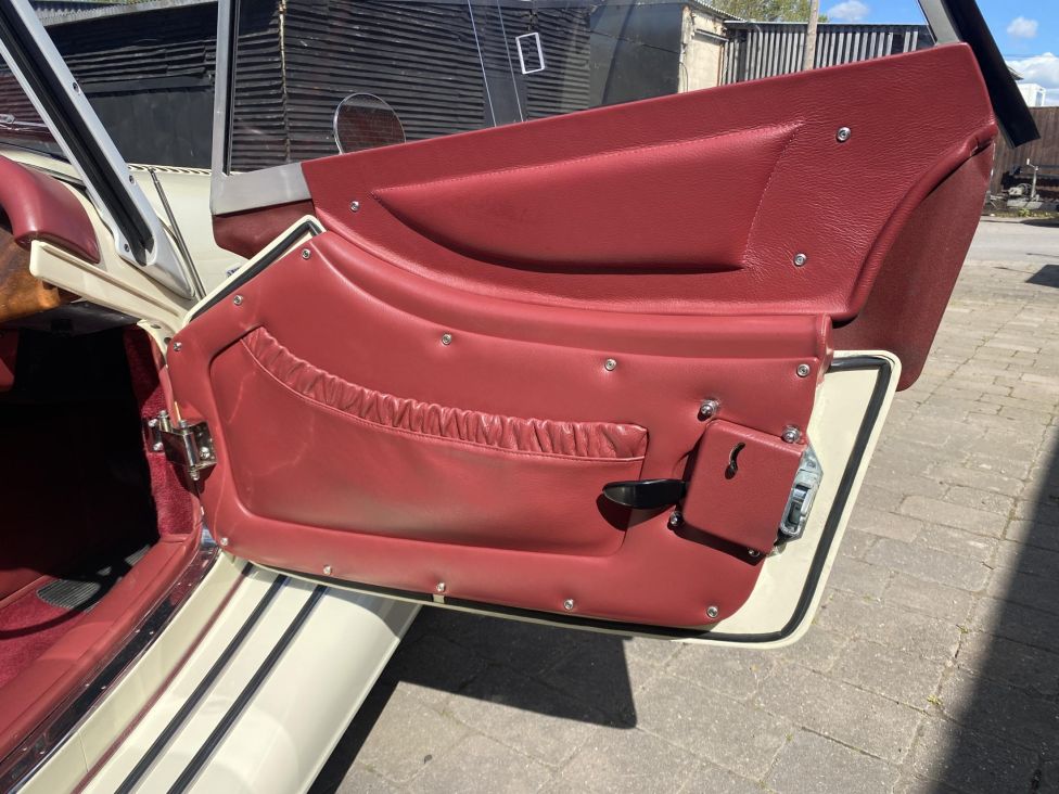 2017 Morgan +4 2.0L GDI Photograph