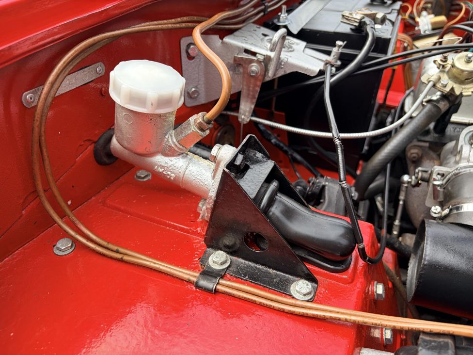 1971 Triumph TR6 2.5 PI – Stage 2 Performance Upgrade Photograph