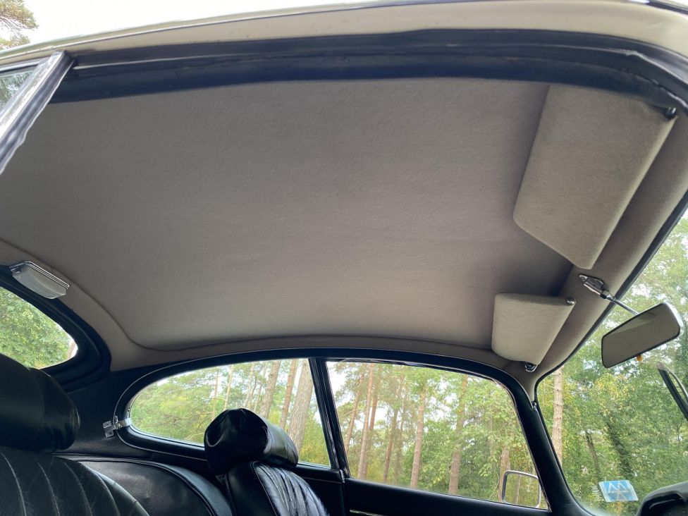 1970 Jaguar E-Type Series 2 4.2L Fixed Head Coupé Photograph