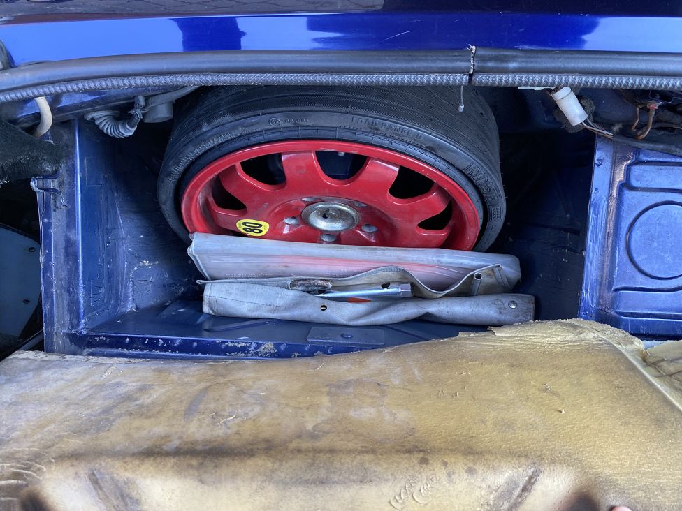 1995 Porsche 968 Sport 3.0 manual coupe. Photograph