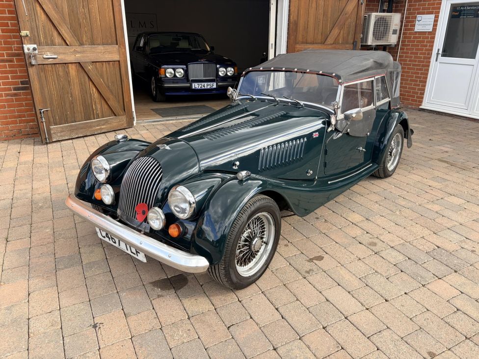 1985 Morgan Plus 4 Twin-Cam 4-Seater Photograph
