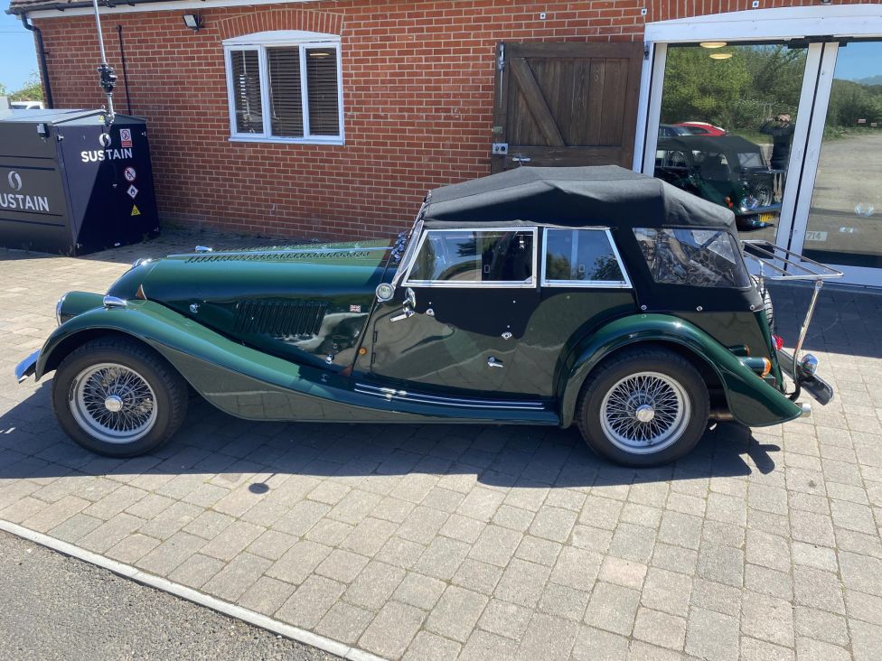 1995 Morgan +4 T16 (4-Seater, RHD) Photograph